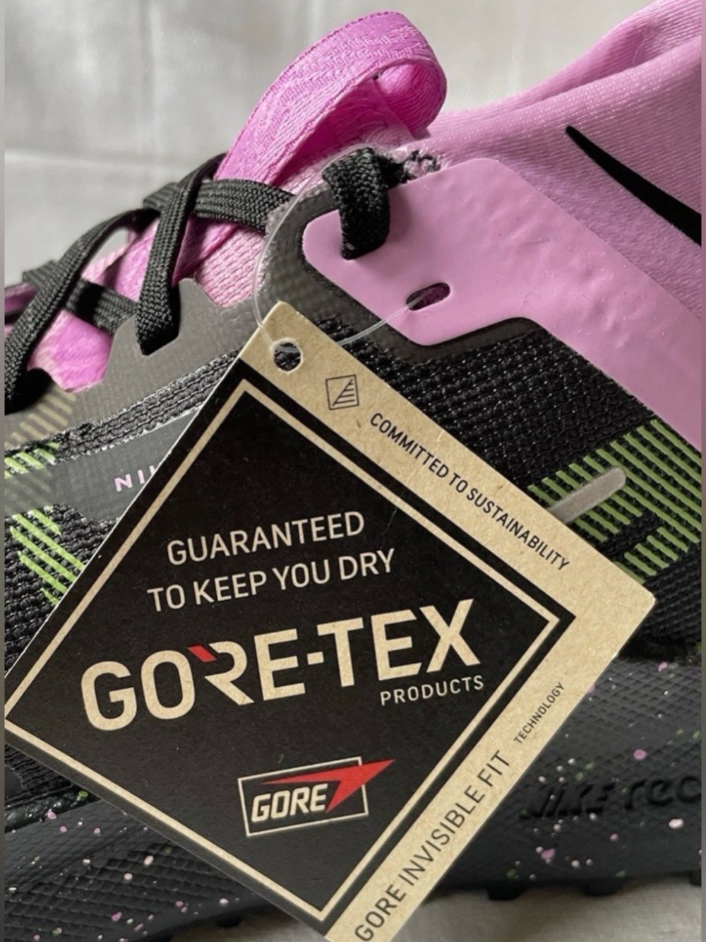 Nike React Pegasus 4 💅🌴 Trail GTX Black Magenta Shoes Wmns Sz 7 8.5 FN7102-010 - Picture 3 of 13